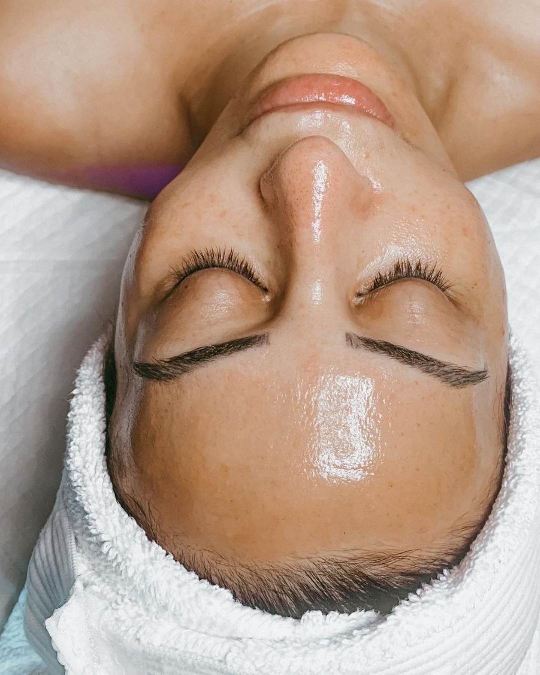 Étape nettoyage Hydrafacial